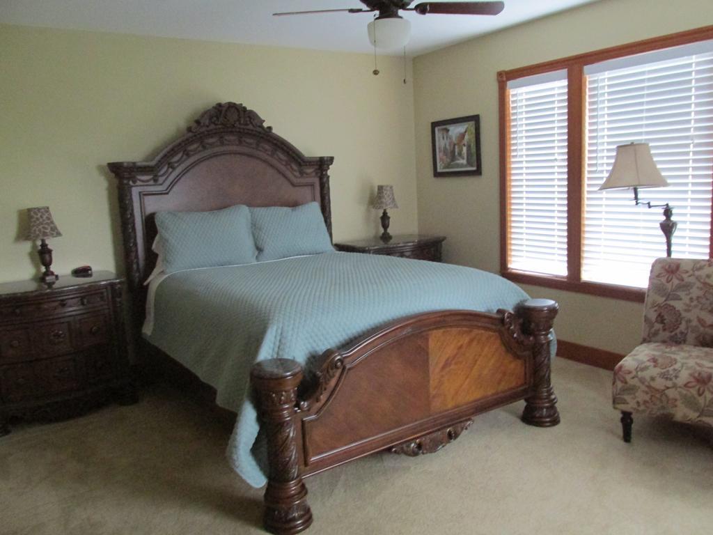 Mansion Inn Lake Stevens Quarto foto